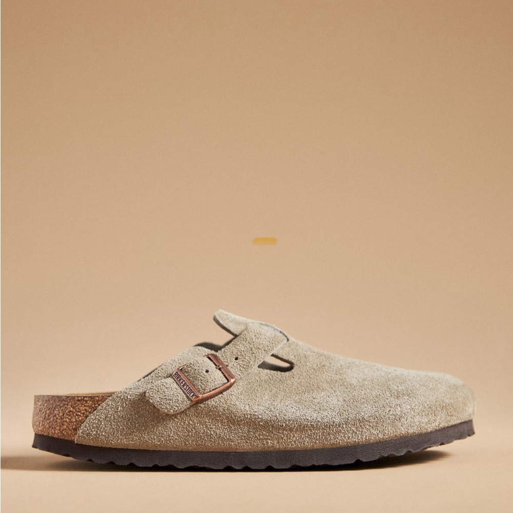 Birkenstock Boston Clogs in Taupe